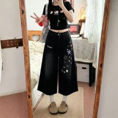 批发美式满天星星贴布黑色牛仔短裤<b class='q'>女</b>2026新款个性ins刺绣阔腿<b class='q'>七分裤</b>