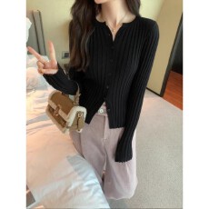 批发设计感V领<b class='q'>开衫</b><b class='q'>短款</b>毛衣女2026秋冬新款ins修身百搭洋气保暖<b class='q'>针织</b>衫