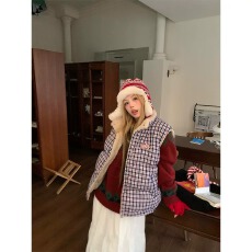 批发2026新款美式设计感羊羔绒两面穿马甲棉服外套女冬慵懒风<b class='q'>甜美</b>chi