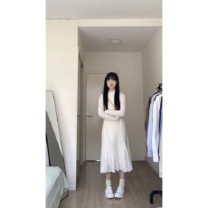 批发蕾丝半高领<b class='q'>连衣裙</b>女秋冬季千金风内搭<b class='q'>打底裙</b>修身收腰鱼尾a字长裙