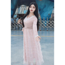 批发蕾丝V领绑带收腰针织洋装女法式超好看<b class='q'>粉色</b>纱裙气质内搭蛋糕裙