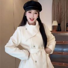 批发秋冬新品大衣短款气质显瘦法式高级<b class='q'>外套</b>百搭休闲设计毛呢呢子大衣