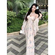 批发【两件套有胸垫】2026<b class='q'>夏季</b>新款法式海边度假绝美仙气沙滩<b class='q'>长裙</b>纯欲