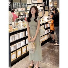 批发法式修身<b class='q'>连衣裙</b>子女夏季2026新款高级感收腰显瘦<b class='q'>高端</b>气质名媛长裙