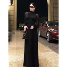 批发法式气质复古摩登风黑色<b class='q'>连衣裙</b>女秋季高级感收腰显瘦立领褶皱长裙