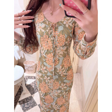 批发法式复古碎花<b class='q'>连衣裙</b>早秋女系带斜裁灯笼袖内搭长裙