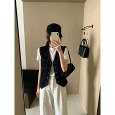 批发港风复古<b class='q'>牛仔</b>衣马甲背心女2026秋季新款宽松显瘦无袖坎肩外搭上衣