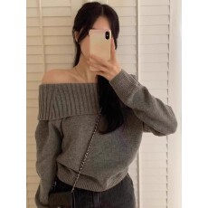 批发独特漂亮一字肩灰色长袖针织衫女秋冬季不规则毛衣内搭打底衫<b class='q'>上衣</b>