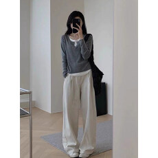 批发早秋chic上衣黑色假两件v领长袖<b class='q'>t</b><b class='q'>恤</b>女2026新款内搭修身显瘦打底衫