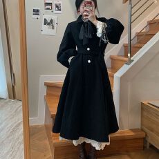 批发冬季新款法式赫本风气质宽松显瘦女神范新款复古黑色加厚毛<b class='q'>呢外套</b>