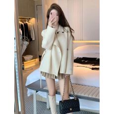 批发米白色毛呢外套女2026秋冬季<b class='q'>新款</b>小个子气质高级感短款呢子大衣