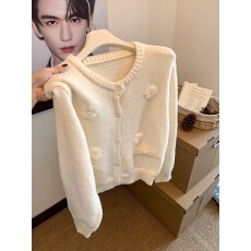 批发韩系秋冬立体<b class='q'>花朵</b>针织开衫女小个子短款圆领软糯毛衣外搭外套