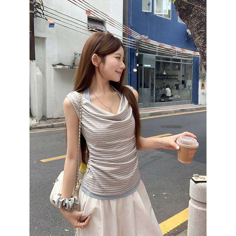 한 부서 디자인 센스 흔들다 칼라 스트라이프 조끼 티셔츠 여성 여름 새로운 허리 수축 슬림해 보이는 핫걸 바람 페이크 레이어드 맨위