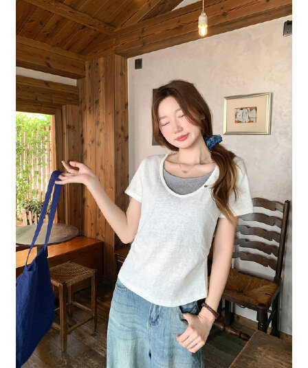 순수한 욕망 바람 라운드 넥 긍정적 인 어깨 페이크 레이어드 티셔츠 여성 여름 새로운 한 부서 몸매 가꾸기 슬림해 보이는 기본 셔츠 반팔 맨위